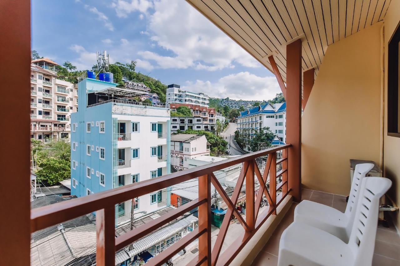Bauman Ville Hotel Phuket Bagian luar foto