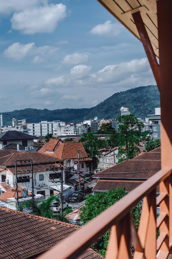 Bauman Ville Hotel Phuket Bagian luar foto